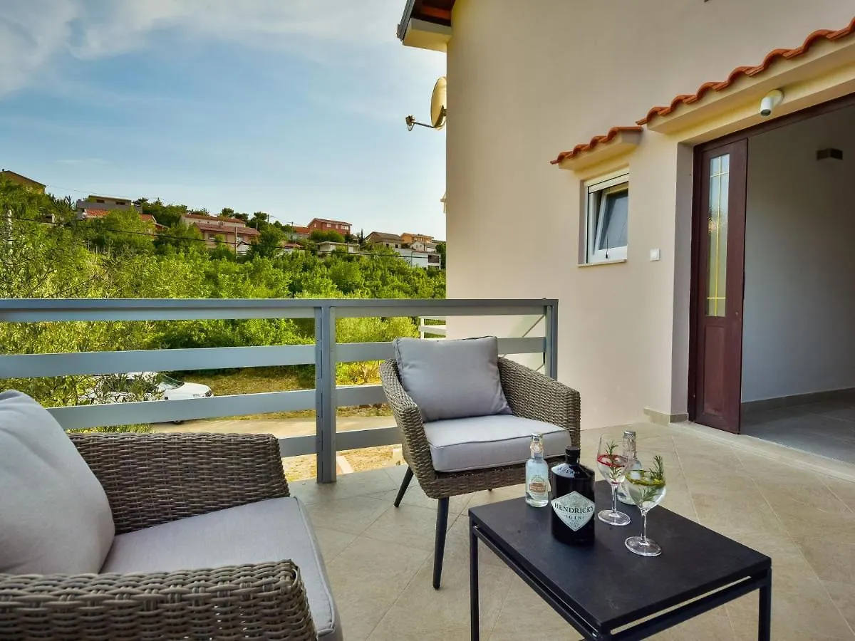 Holiday Home Milka By Interhome Anic